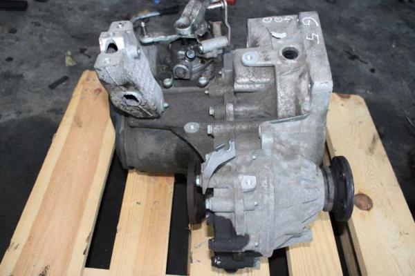 BOITE DE VITESSE MANUEL VAG 1.6TDI 1.9TDI  - Vue 4